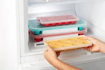 Lékué isterningebakke med låg gul - Stjerner - Lékué