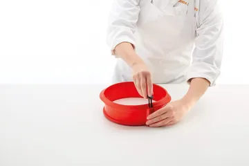 Lékué springform med tallerken rød - 23 cm - Lékué