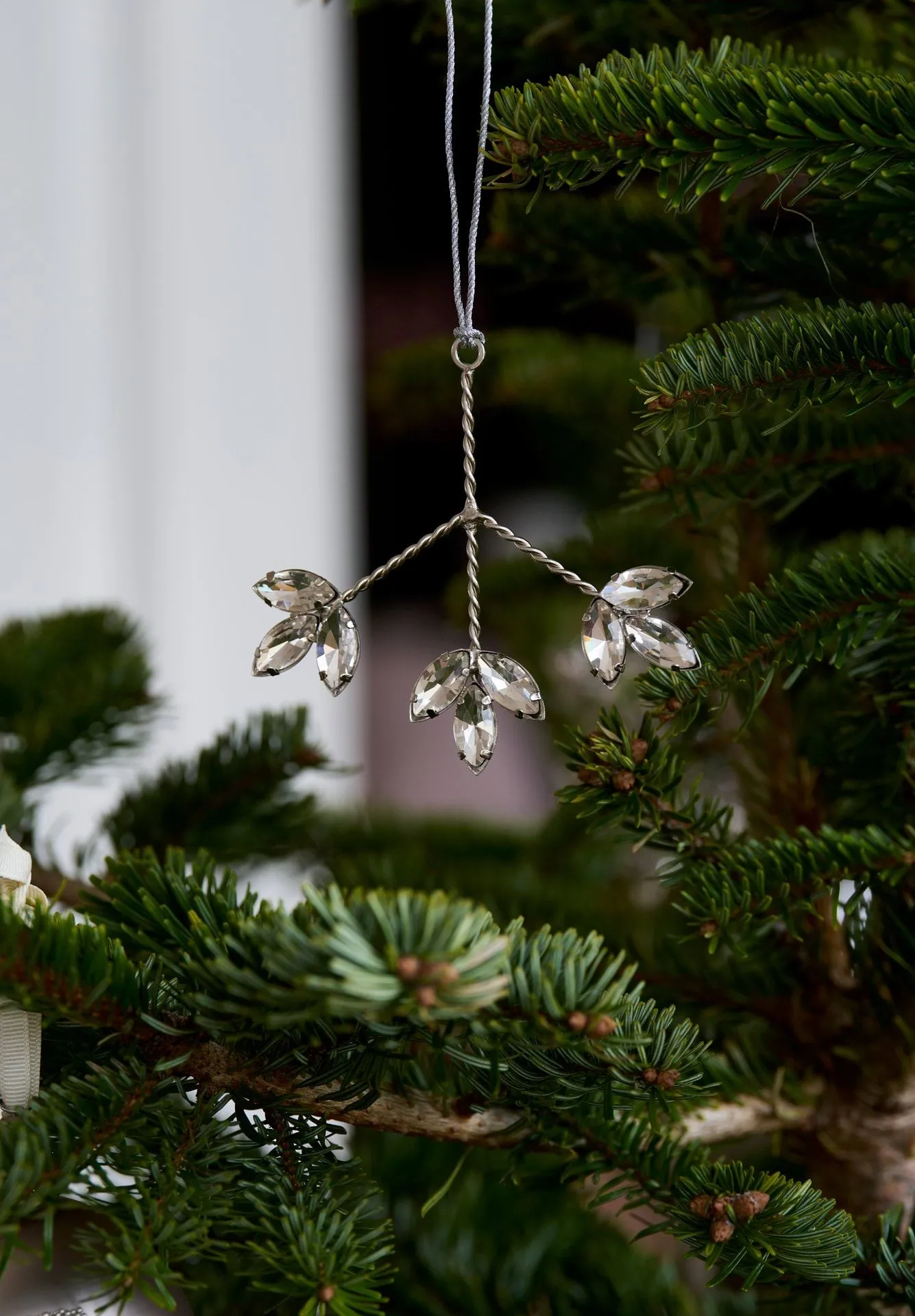 Ada ornament dekorationsophæng, Sølvfarvet, 5x4x10 cm Lene Bjerre