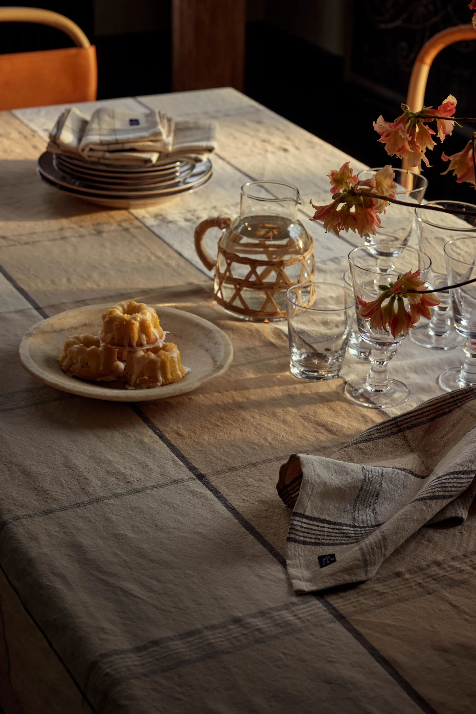 Easter Linen/Cotton borddug 150x250 cm, Yellow-green Lexington