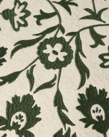Flower Embroidered Wool Mix pudebetræk 50x50 cm - Light beige-green - Lexington