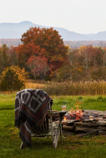 Graphic Recycled Wool plaid 130x170 cm - Dark gray/White/Brown - Lexington