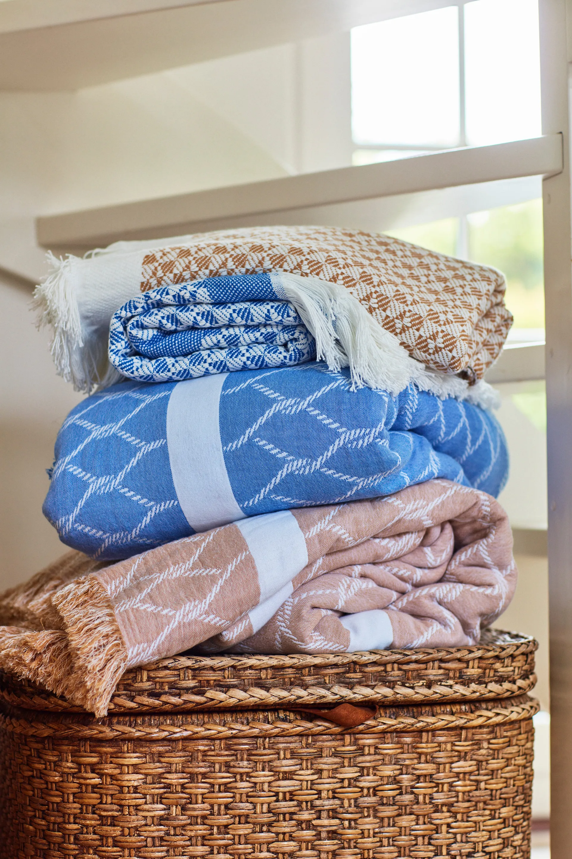 Striped Structuret Recycled bomuldsplaid 130x170 cm, Blå/Hvid Lexington