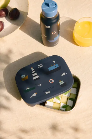 Arthur madkasse 13,5x17 cm - Sailing-classic navy - Liewood