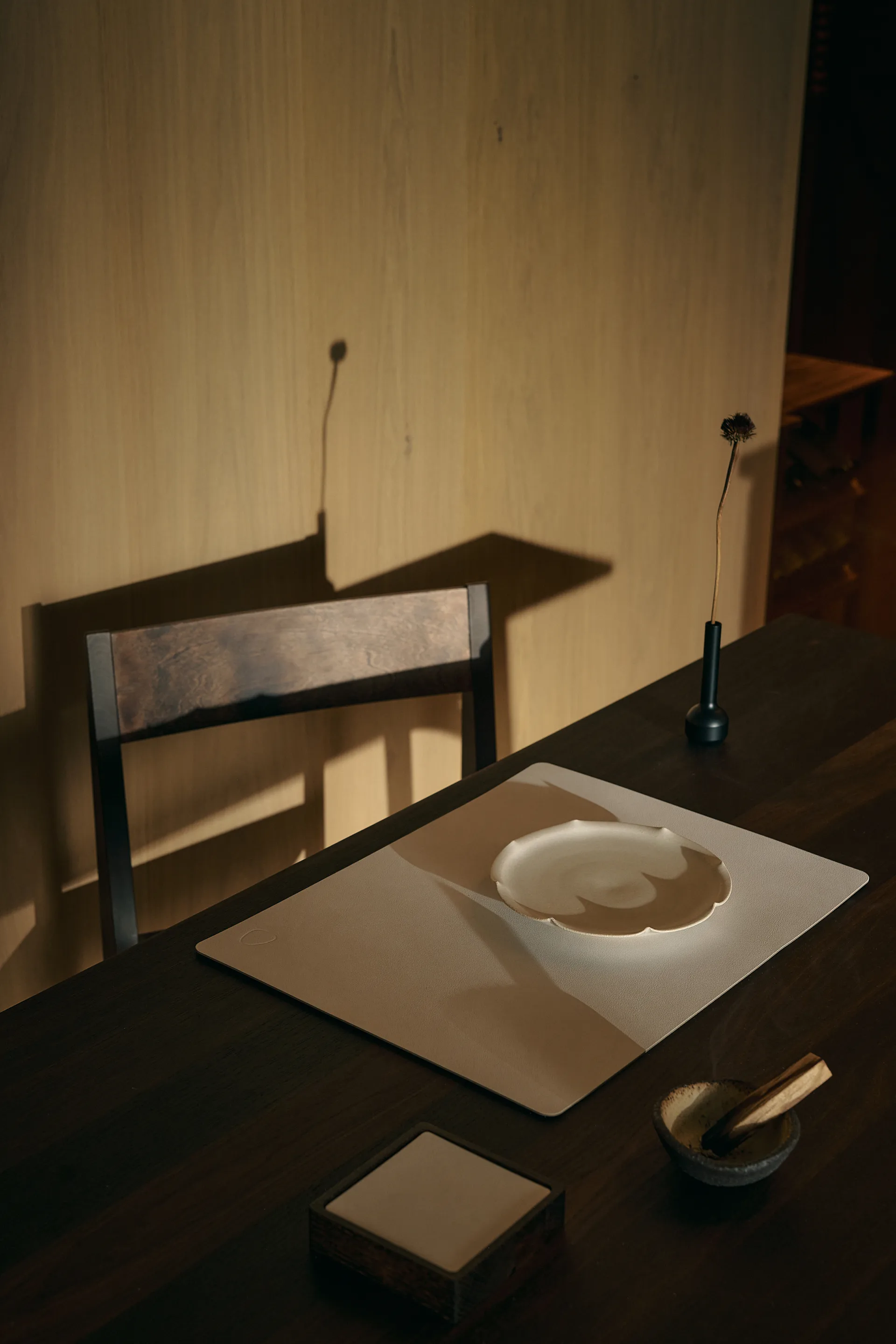 Corduroy glasbrikker square, Pure white LIND DNA