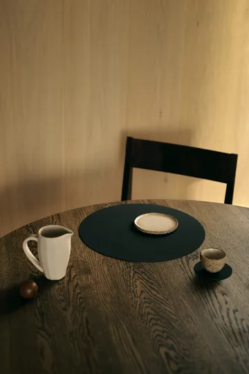 Nupo dækkeserviet - Black ink, circle, L, Ø38 cm - LIND DNA