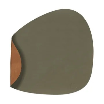 Nupo dækkeserviet vendbar curve L 1 stk. - Army green/Nature, 44x37 cm - LIND DNA