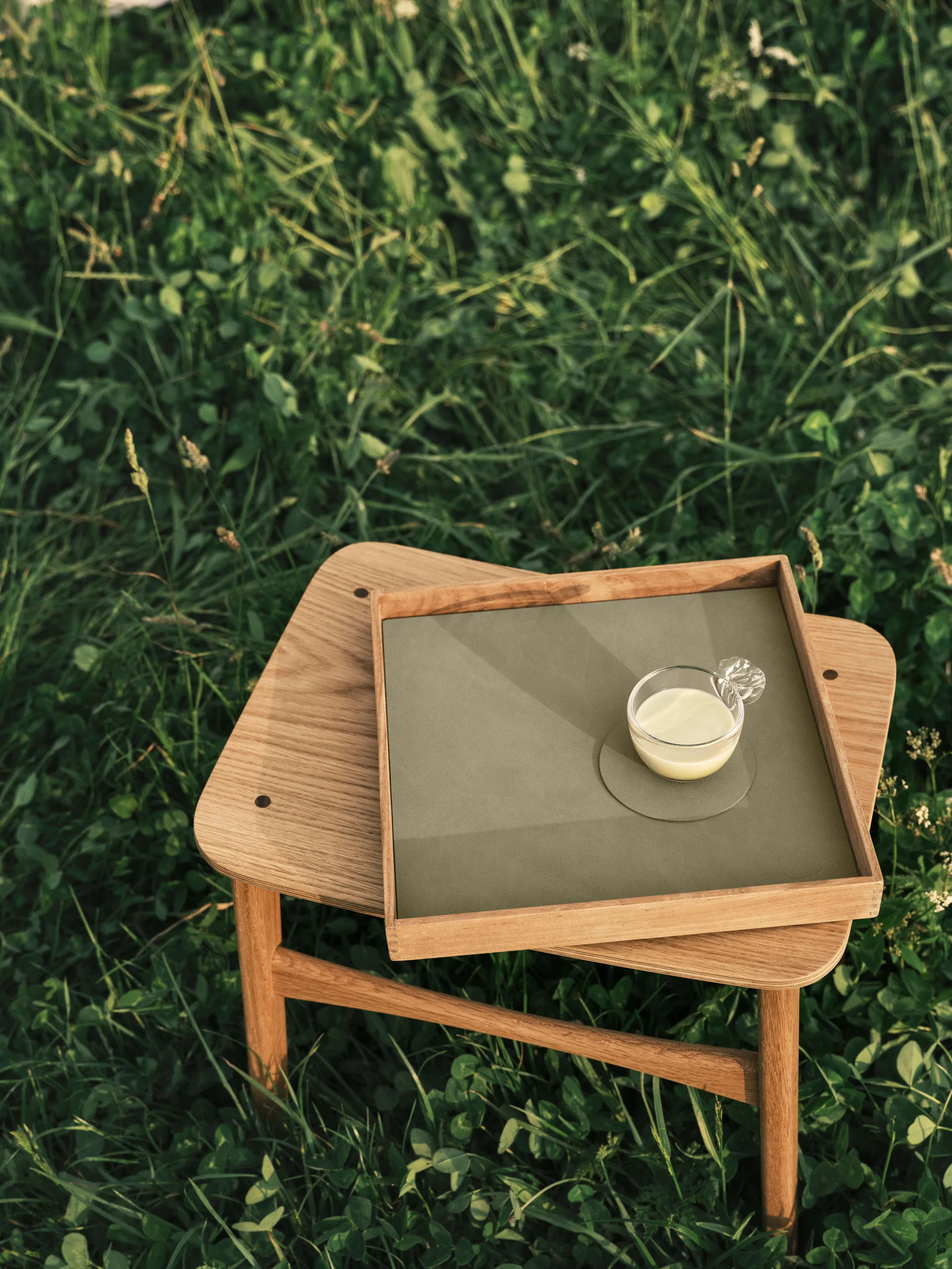 Nupo glasbrik circle, Herbal dust LIND DNA