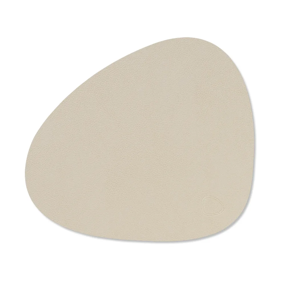 Serene dækkeserviet curve S 24x28 cm, Cream, 24x28 cm LIND DNA
