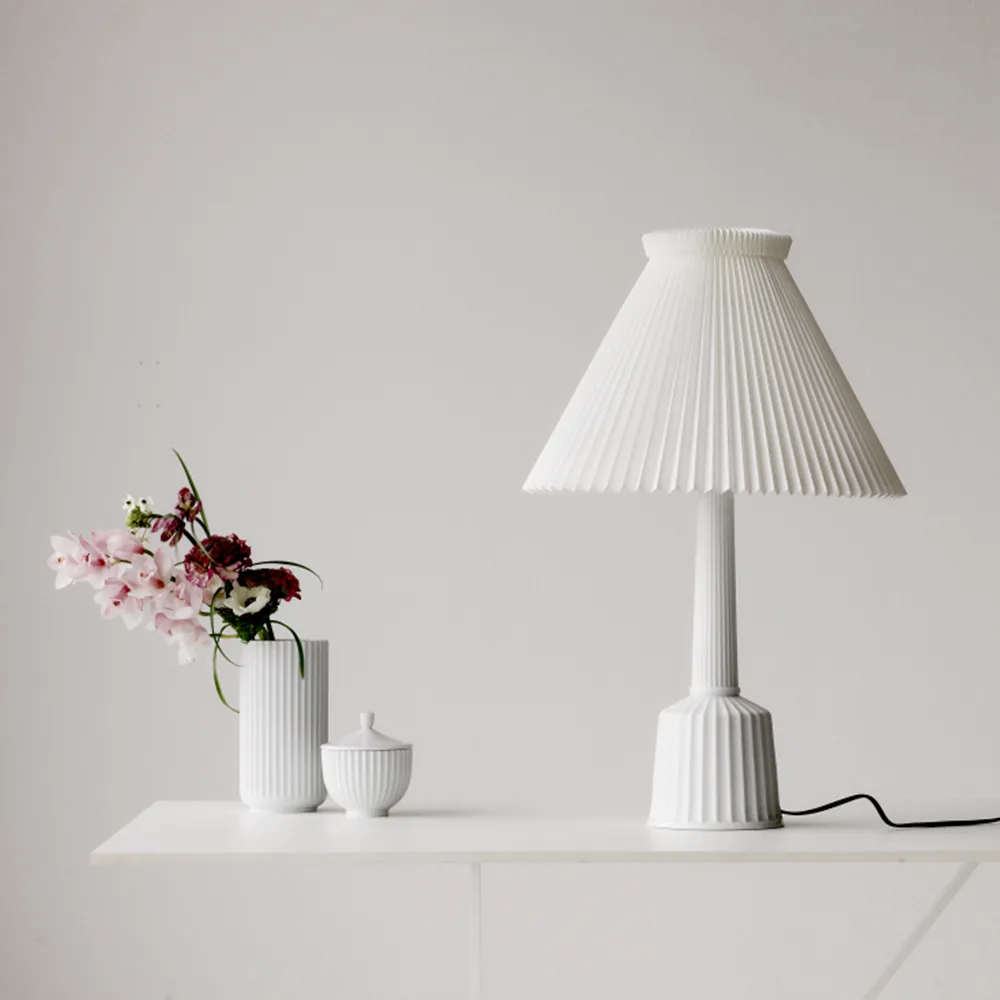 Esben Klint bordlampe, hvid, H44 cm Lyngby Porcelæn