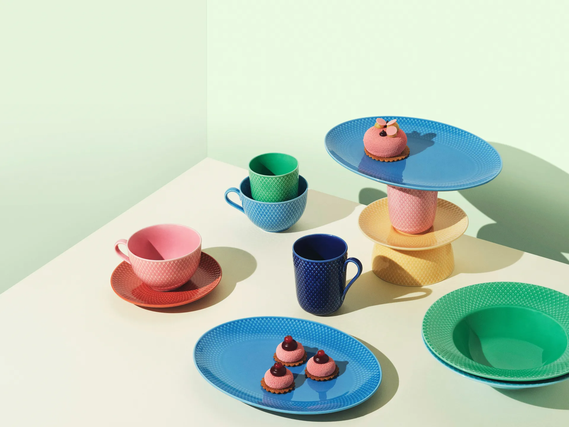 Rhombe serveringsfad ovalt 21,5x28,5 cm, Blå Lyngby Porcelæn