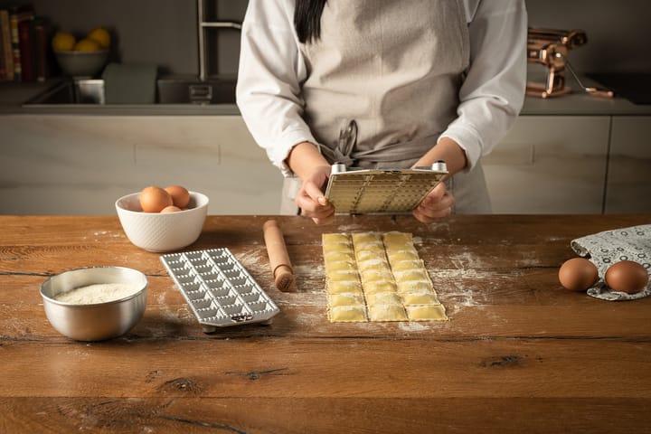 Marcato ravioliplade inkl. kagerulle firkantet ravioli, 24 stk. Marcato