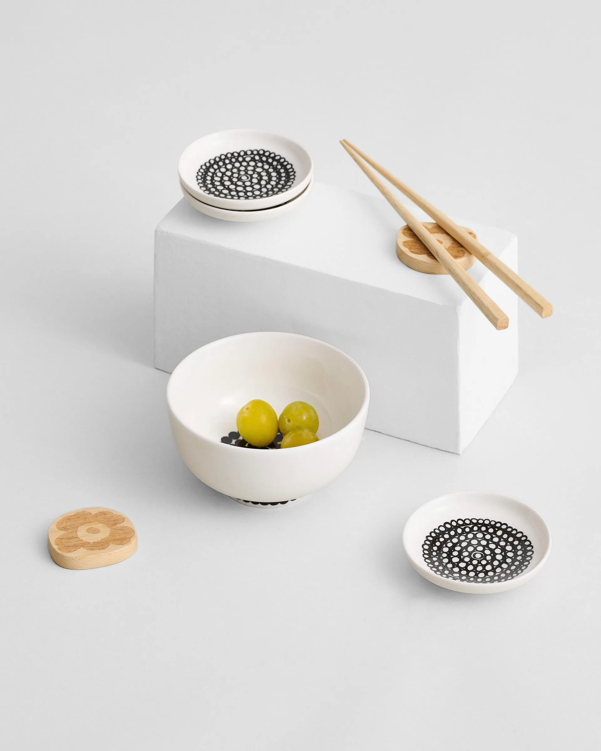 Oiva Räsymatto skål 3 dl, sort og hvid Marimekko