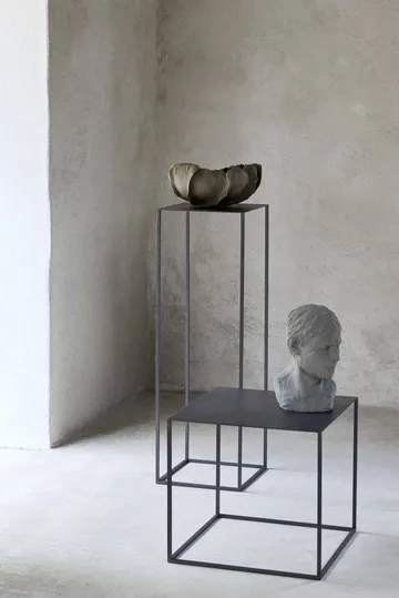Cubic piedestal - Sort, 29x29x90 cm - Mette Ditmer
