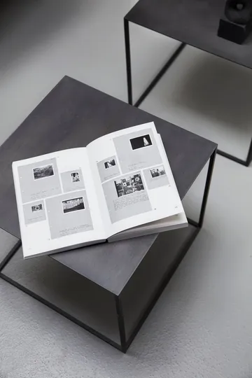 Cubic sidebord - Sort, 43x43x40 cm - Mette Ditmer