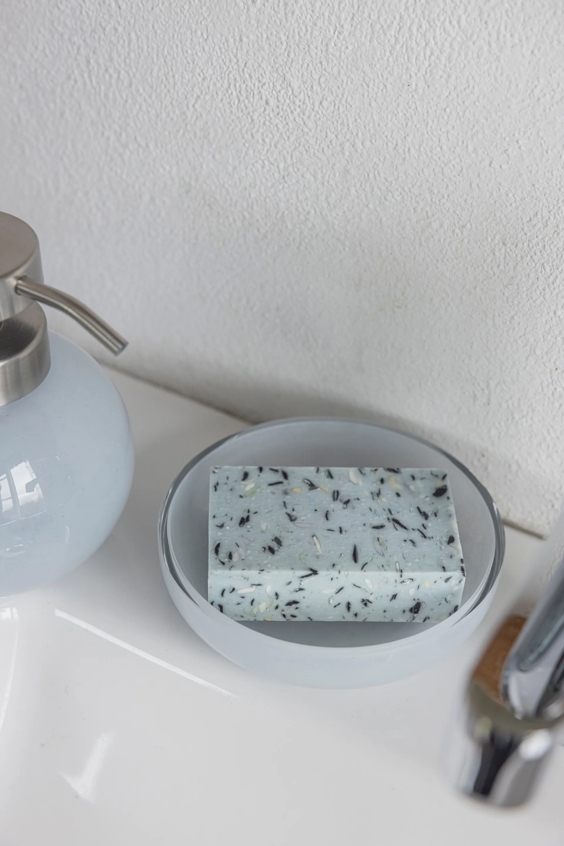 Opal sæbeskål, Light blue Mette Ditmer