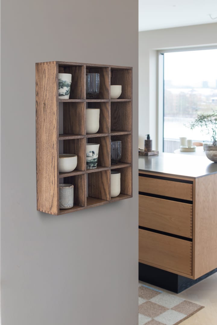 Showcase væghylde 40x53 cm, Dark oiled oak Mette Ditmer