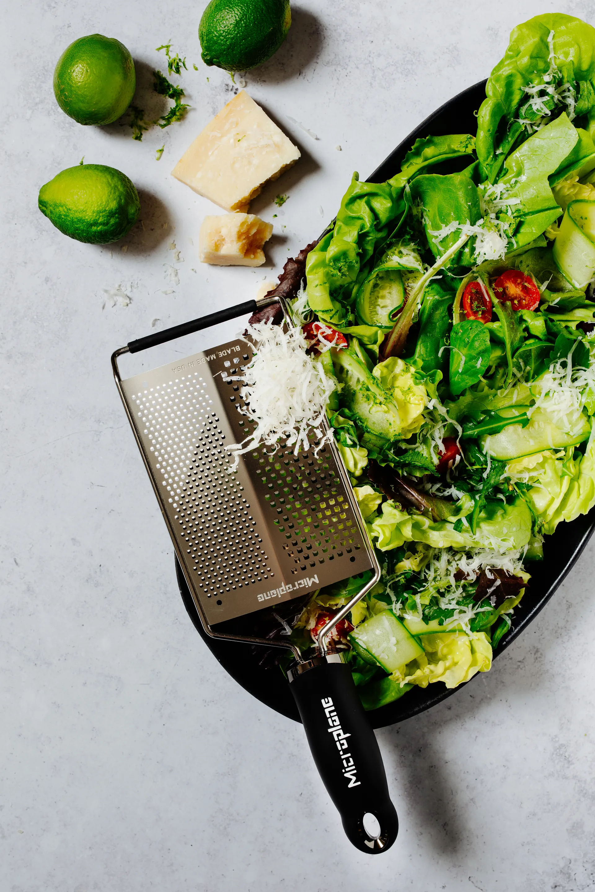 Gourmet dual blade rivejern 31 cm, Black Microplane