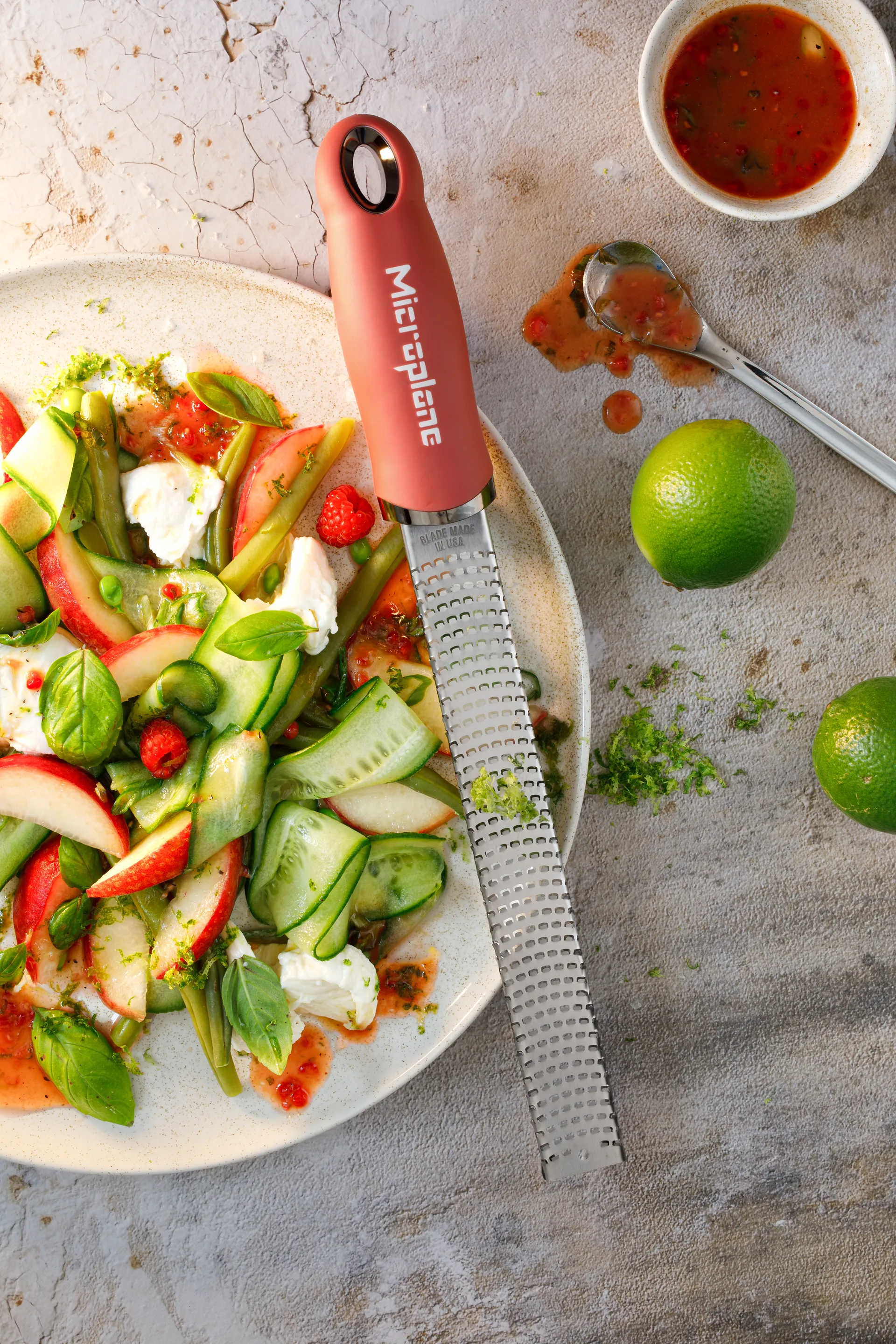 Premium classic zestjern 32 cm, Lipstick pink Microplane