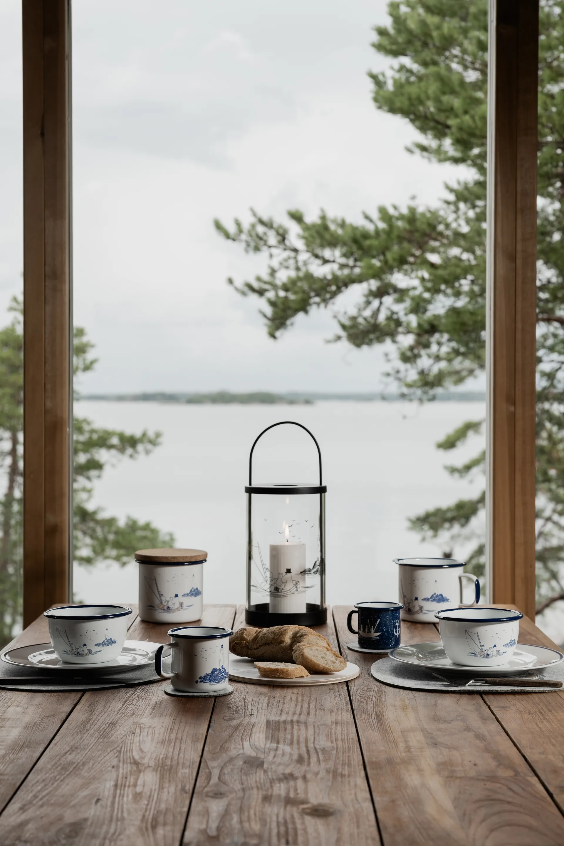 Moomin lysestage, Sailors Muurla