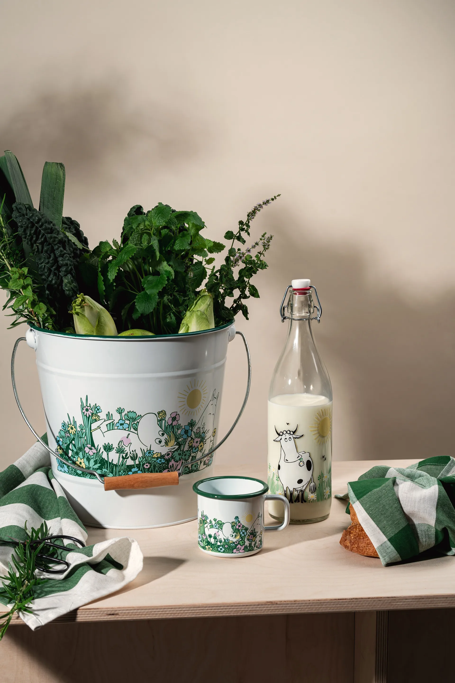 Mumi glasflaske 1 L, Meadow Muurla