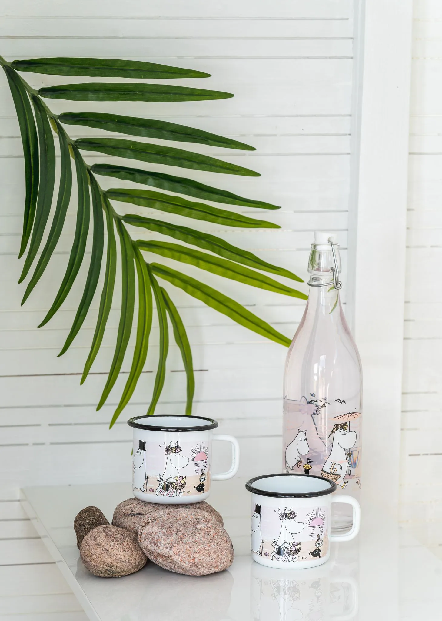 The Beach Retro emaljekrus 37 cl, White Muurla