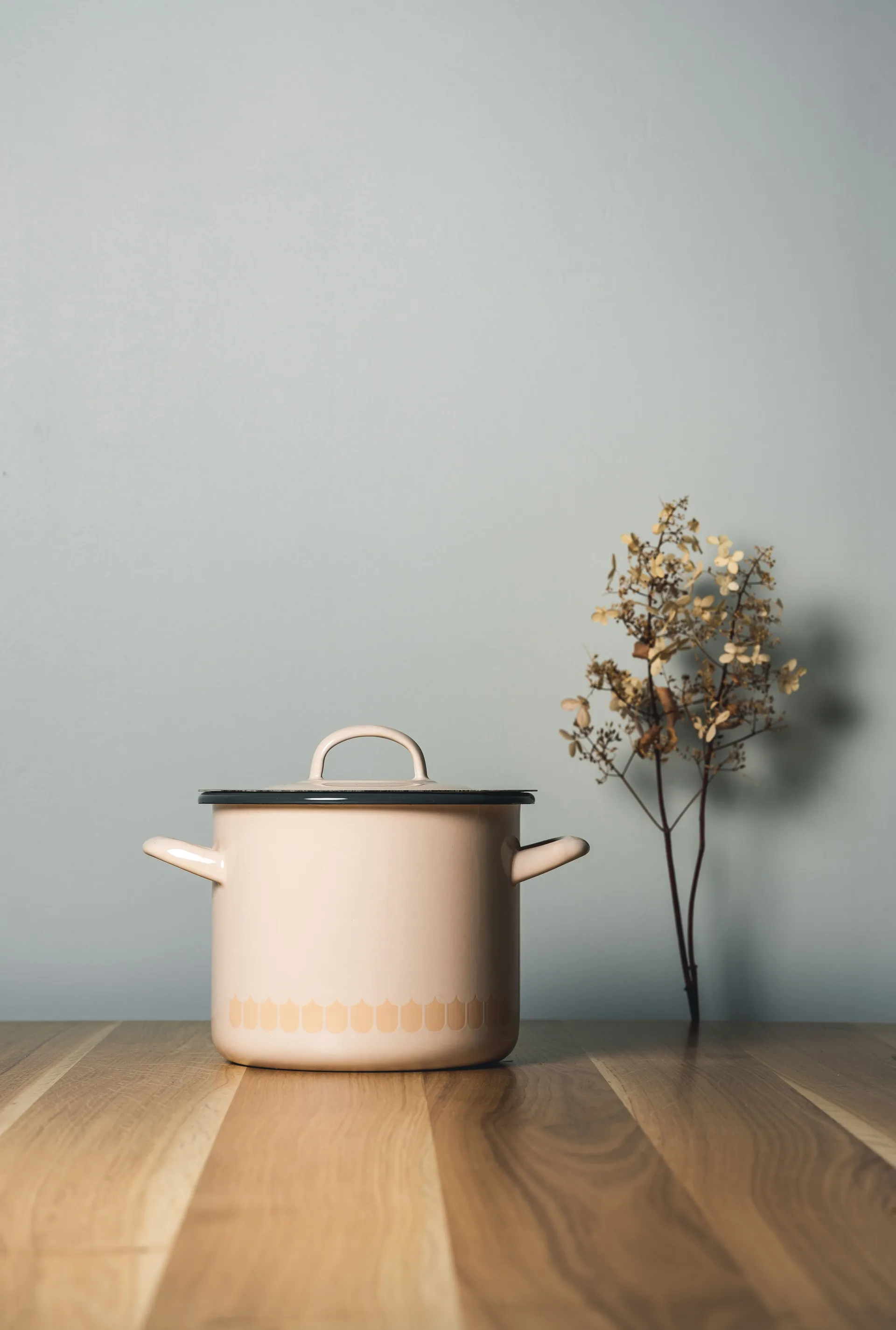 Vappu emaljegryde 2,5 L, Beige Muurla