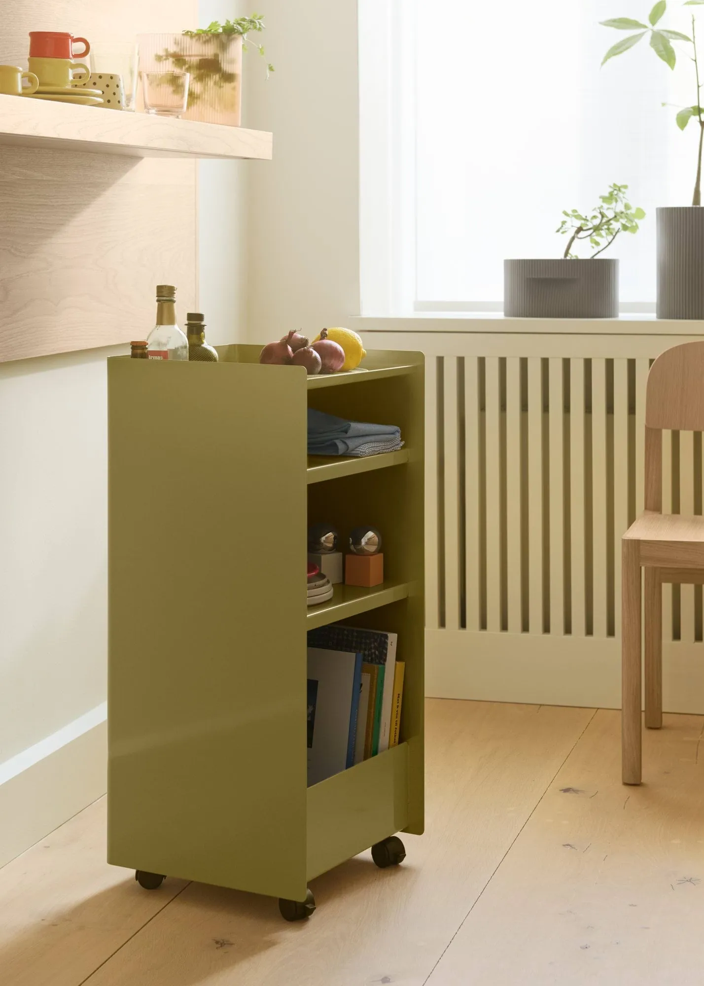 Folded Trolley rullevogn åben, Dark beige green, 37,4x38,7x37,2 cm Muuto