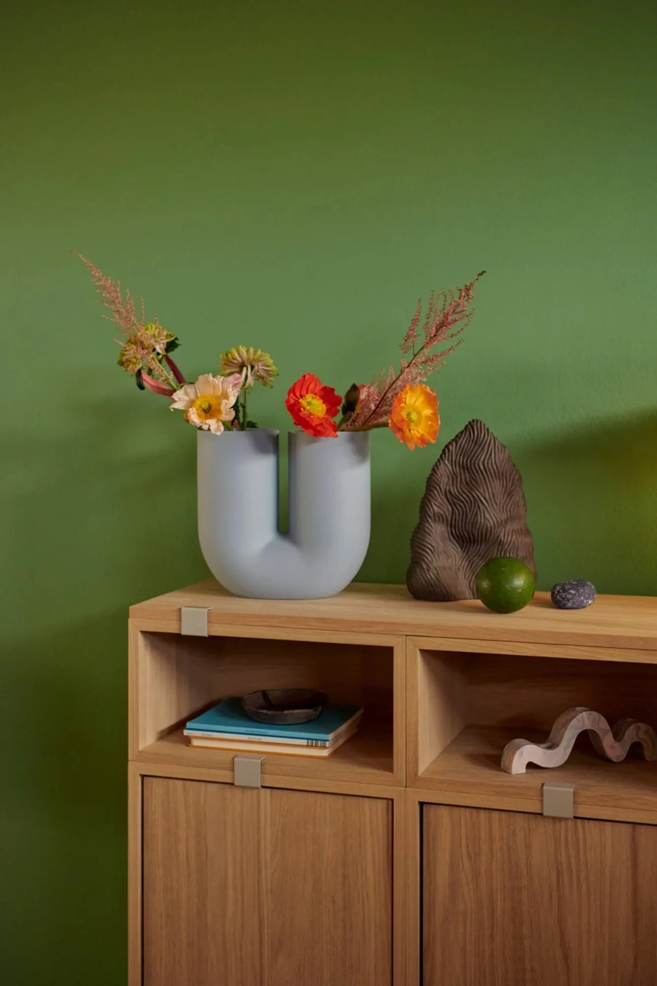 Kink vase 26 cm, Lyseblå Muuto