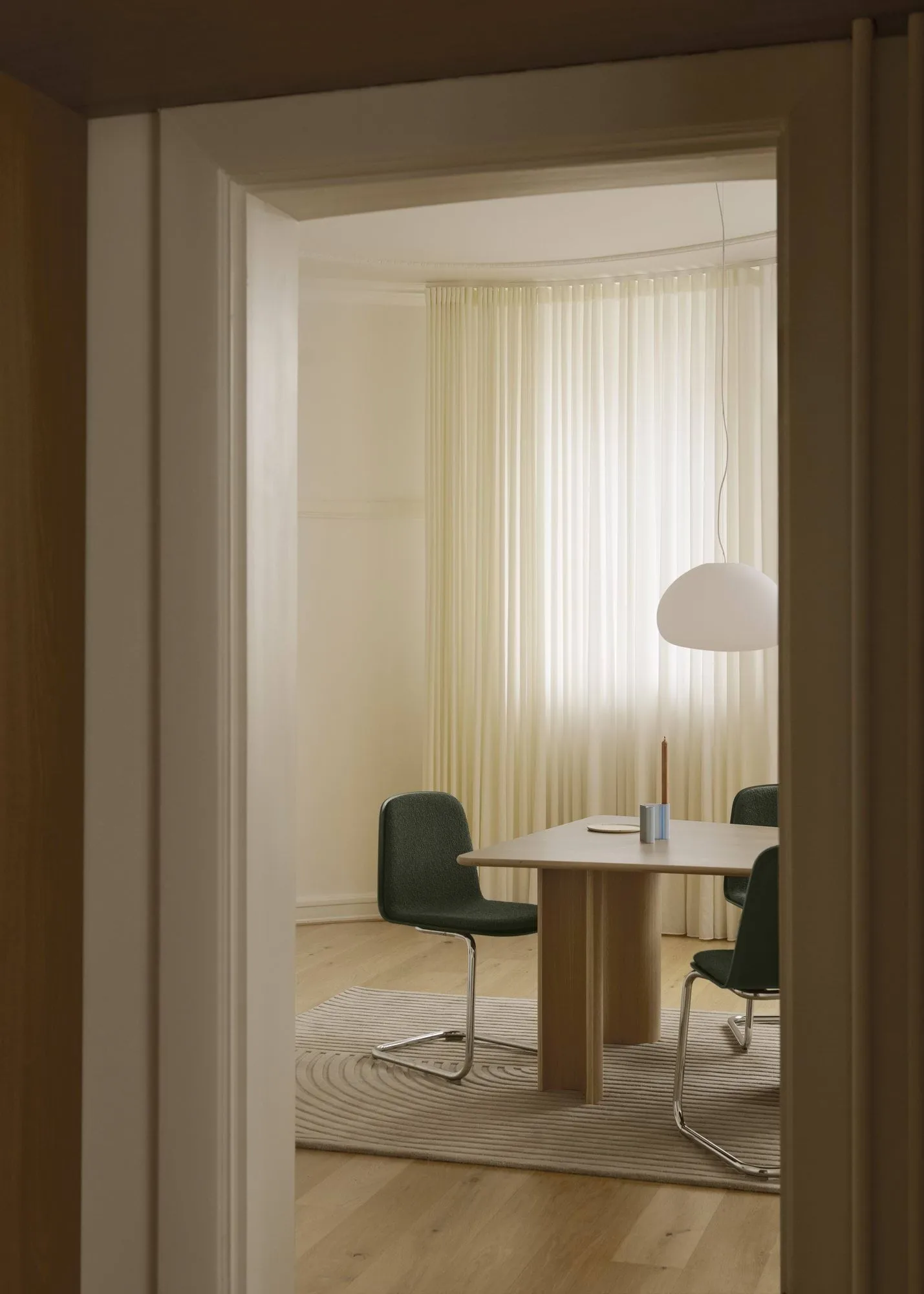 Relevo Rug Quattro uldtæppe, Dark green, 170x240 cm Muuto