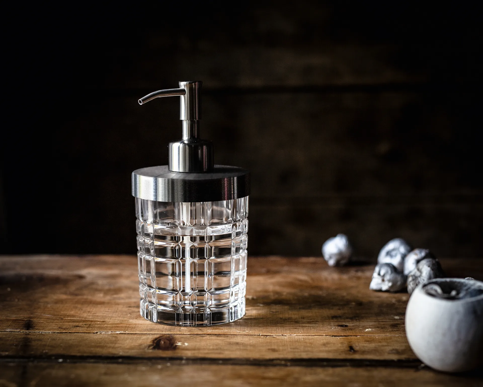 Square sæbedispenser 16,5 cm, Klar Nachtmann