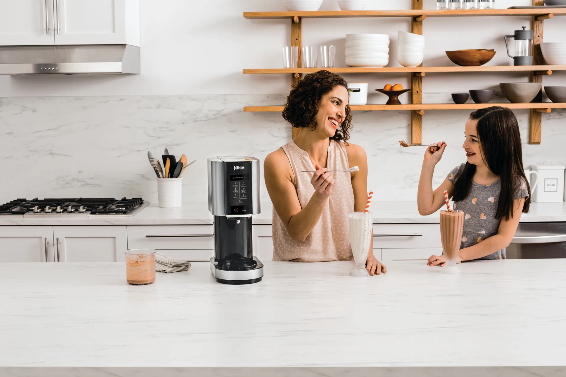 Ninja CREAMi NC302EU is- og dessertmaskine, Black Ninja