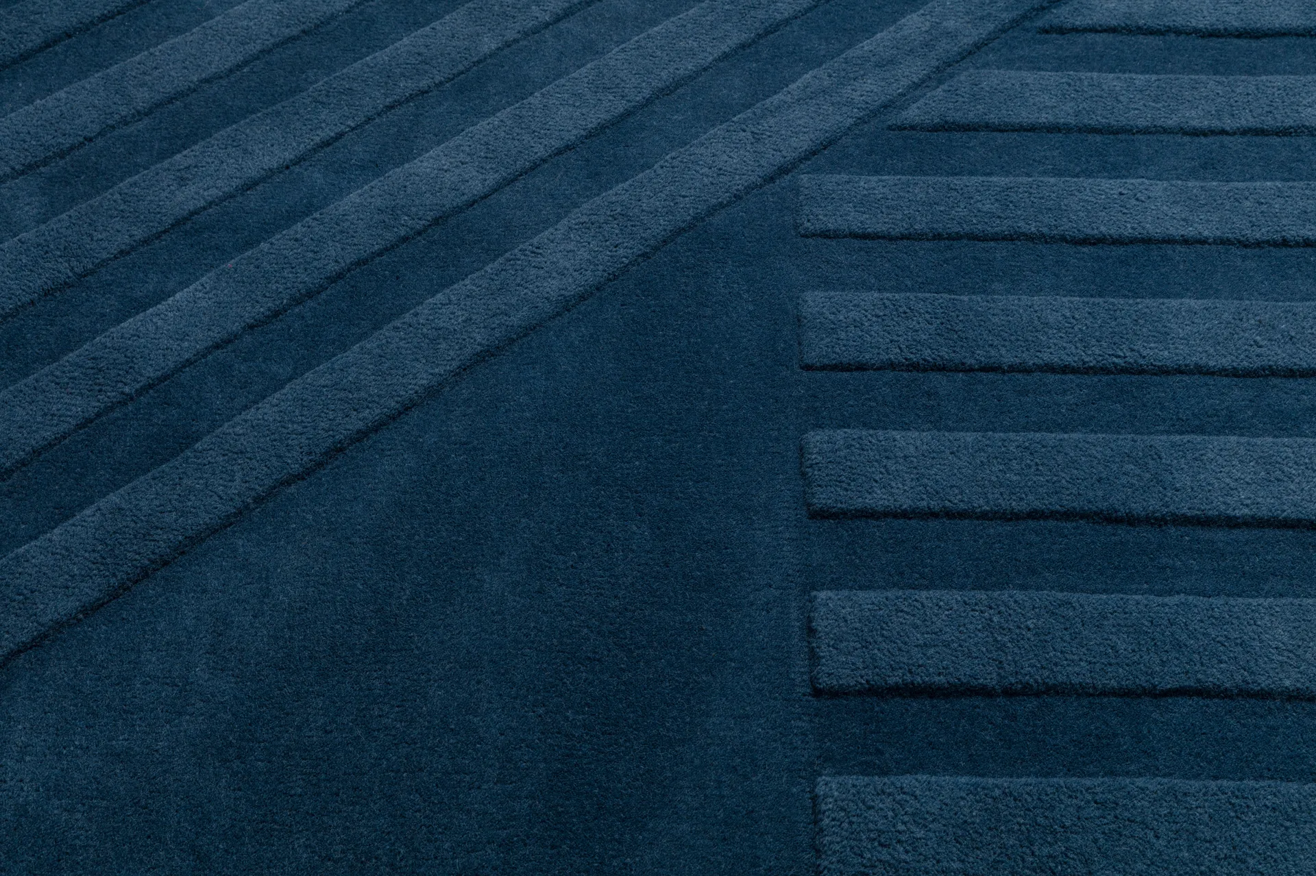 Levels Stripes uldtæppe, Blå, 170x240 cm NJRD