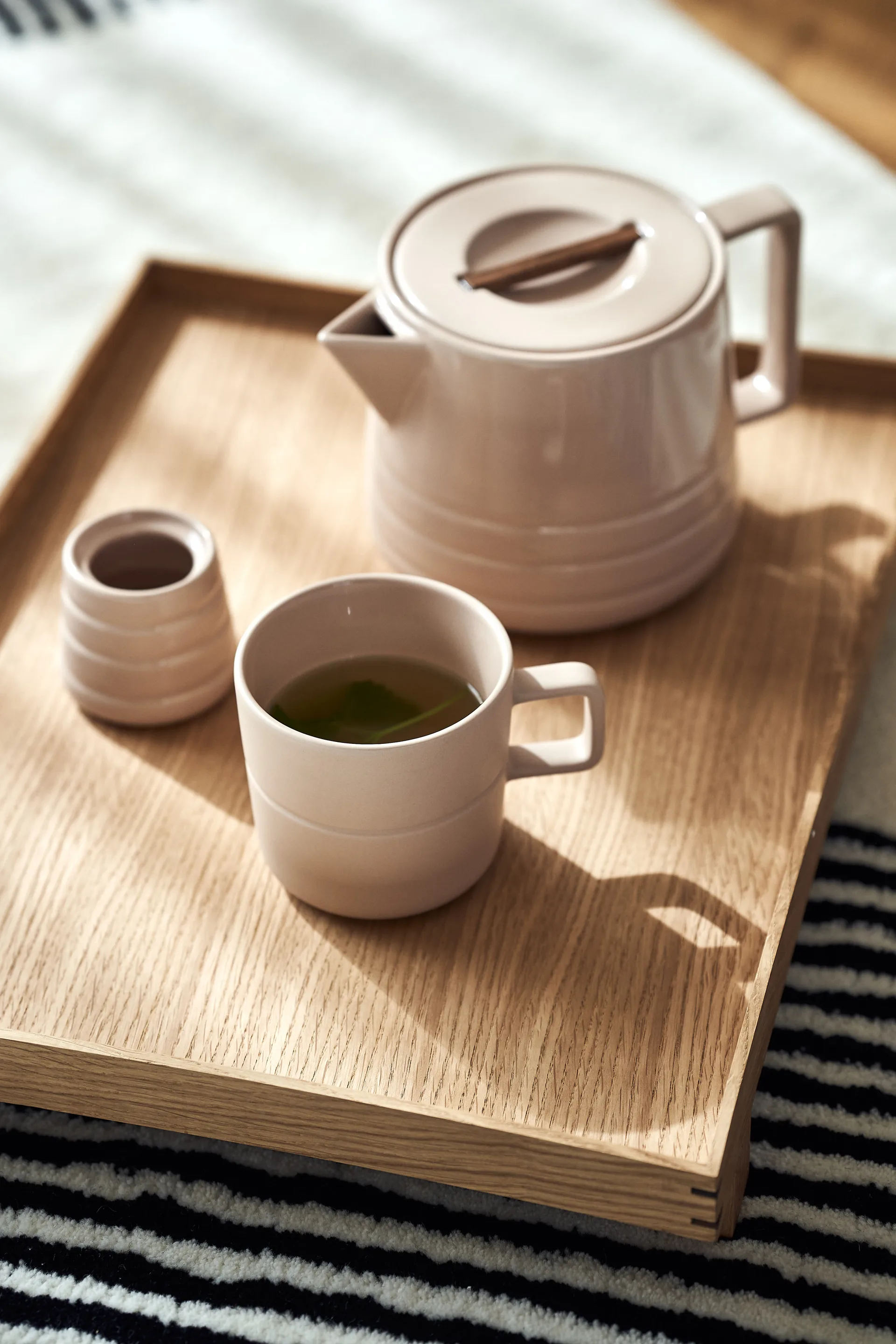 Lines tekande 1,5 liter, beige NJRD