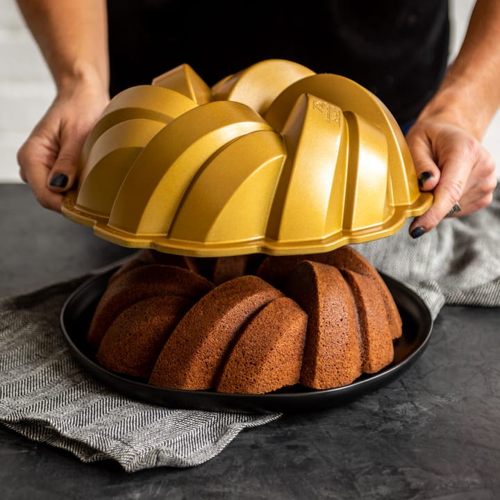 Nordic Ware 75th anniversary braided bundt bageform, 2,4 L Nordic Ware