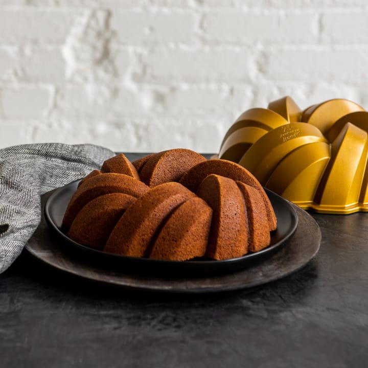 Nordic Ware 75th anniversary braided bundt bageform, 2,4 L Nordic Ware