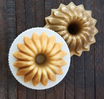 Nordic Ware lotus bundt kageform - 1,2 L - Nordic Ware