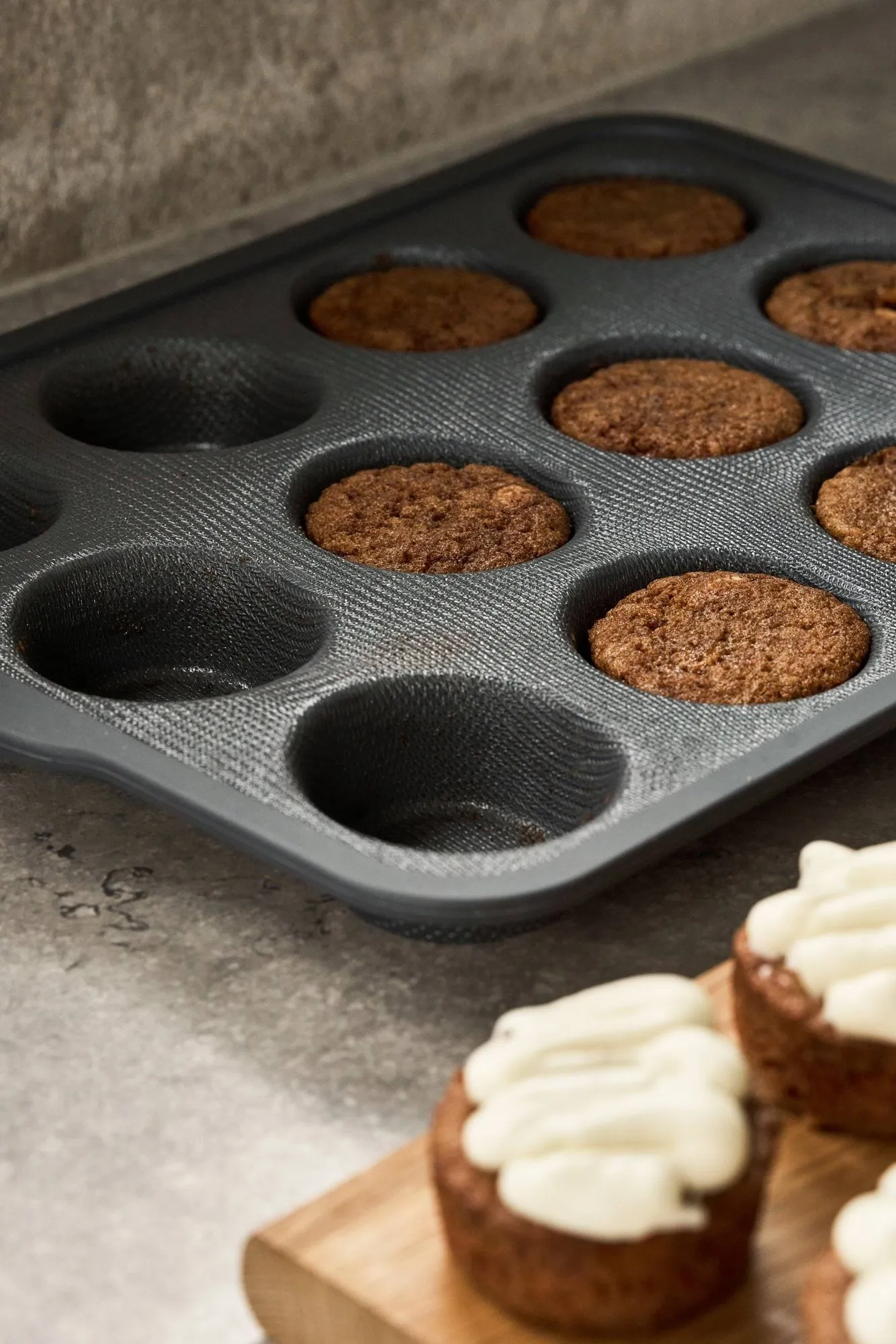 BAKE silikoneform med forstærket ramme, Muffins, 12 stk. Nordwik