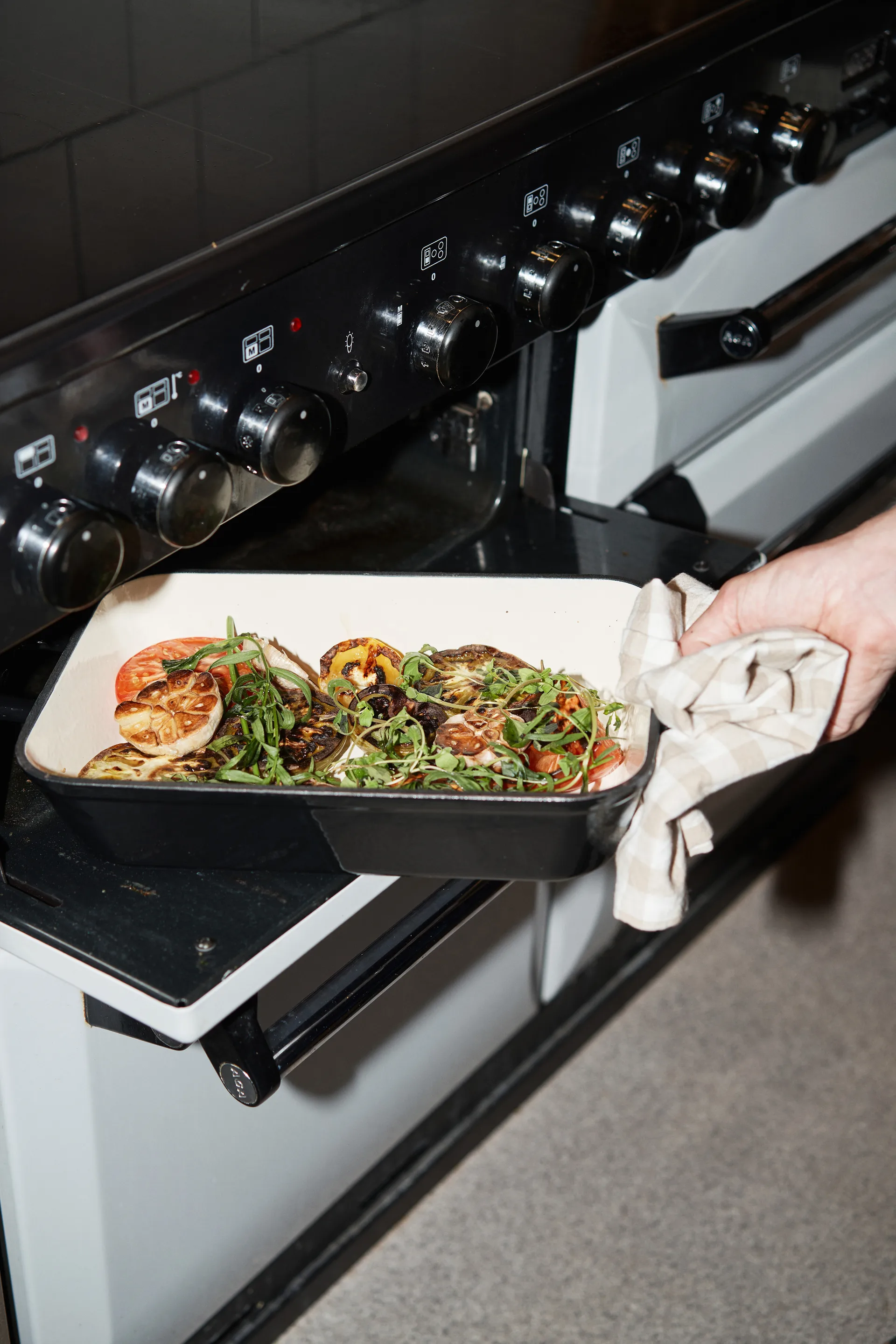 Nordwik ovnfast form i støbejern, 33x22 cm, Sort Nordwik