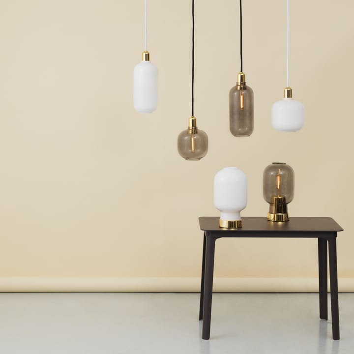 Amp lampe lille, Hvid/Messing Normann Copenhagen