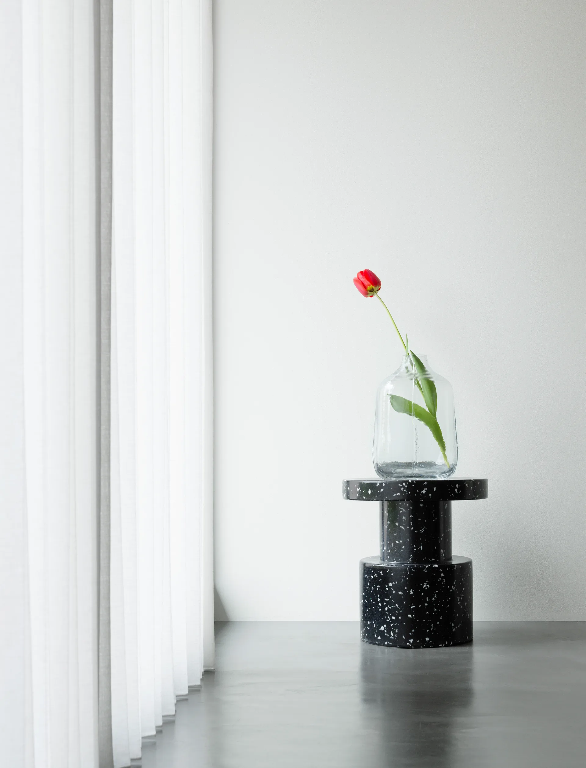 Bit skammel, Sort Normann Copenhagen