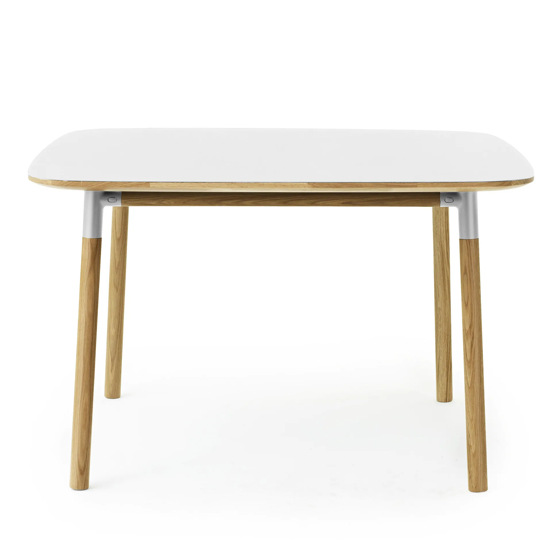 Form bord 120x120 cm, hvid Normann Copenhagen