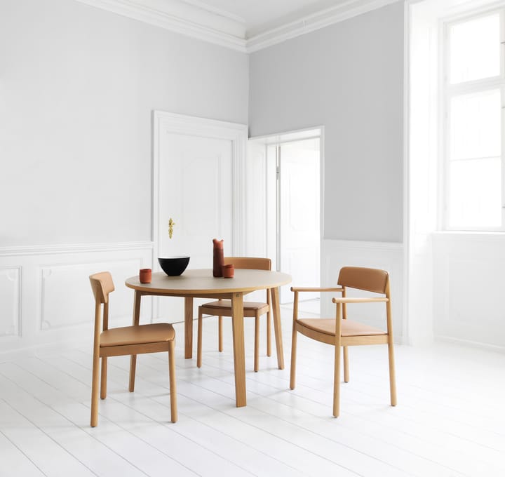 Herit karmstol med hynde, Tan/Ultra leather/Camel Normann Copenhagen