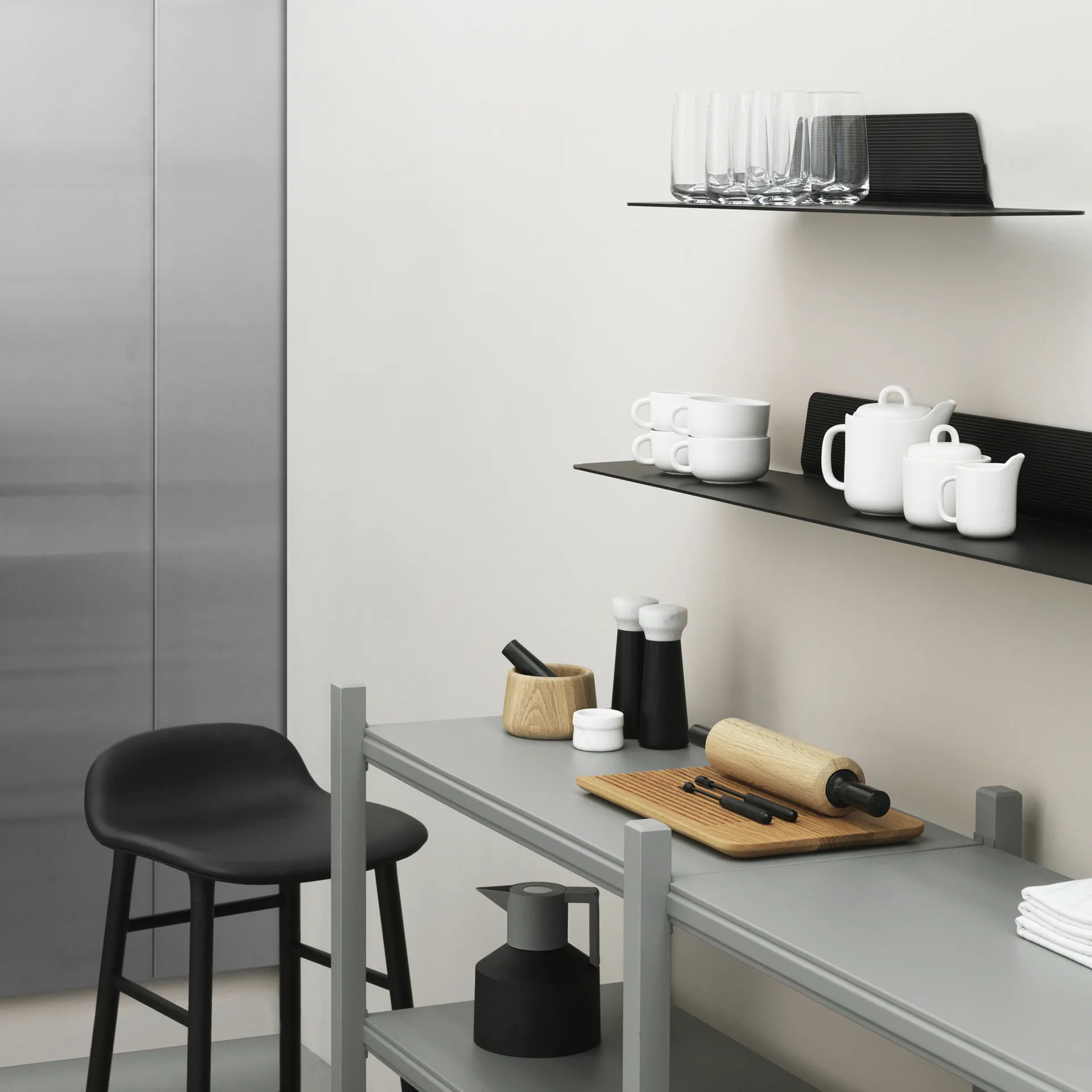 Jet hylde, sort, aluminium, 80 cm Normann Copenhagen