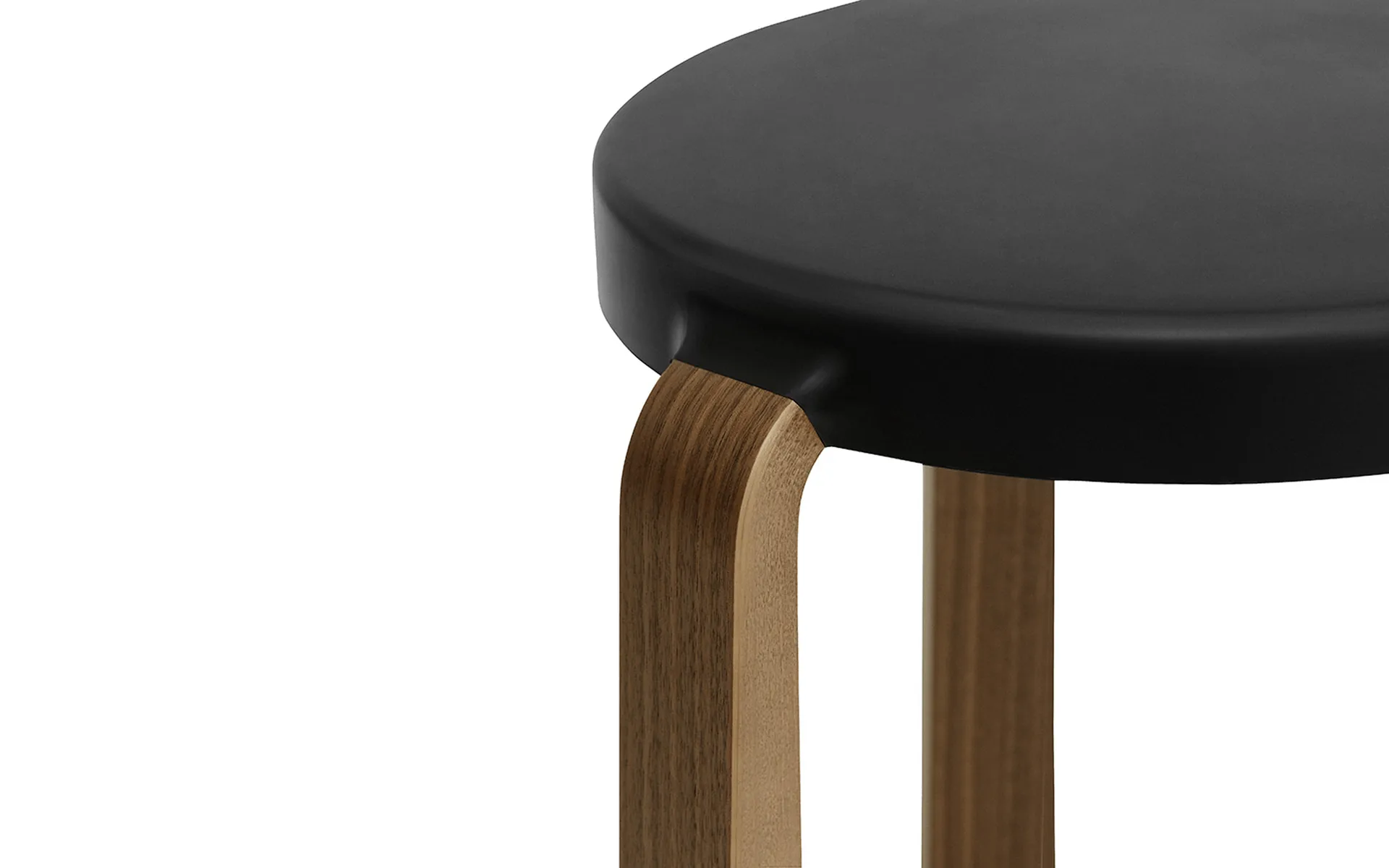 Tap taburet, black, ben i valnød Normann Copenhagen