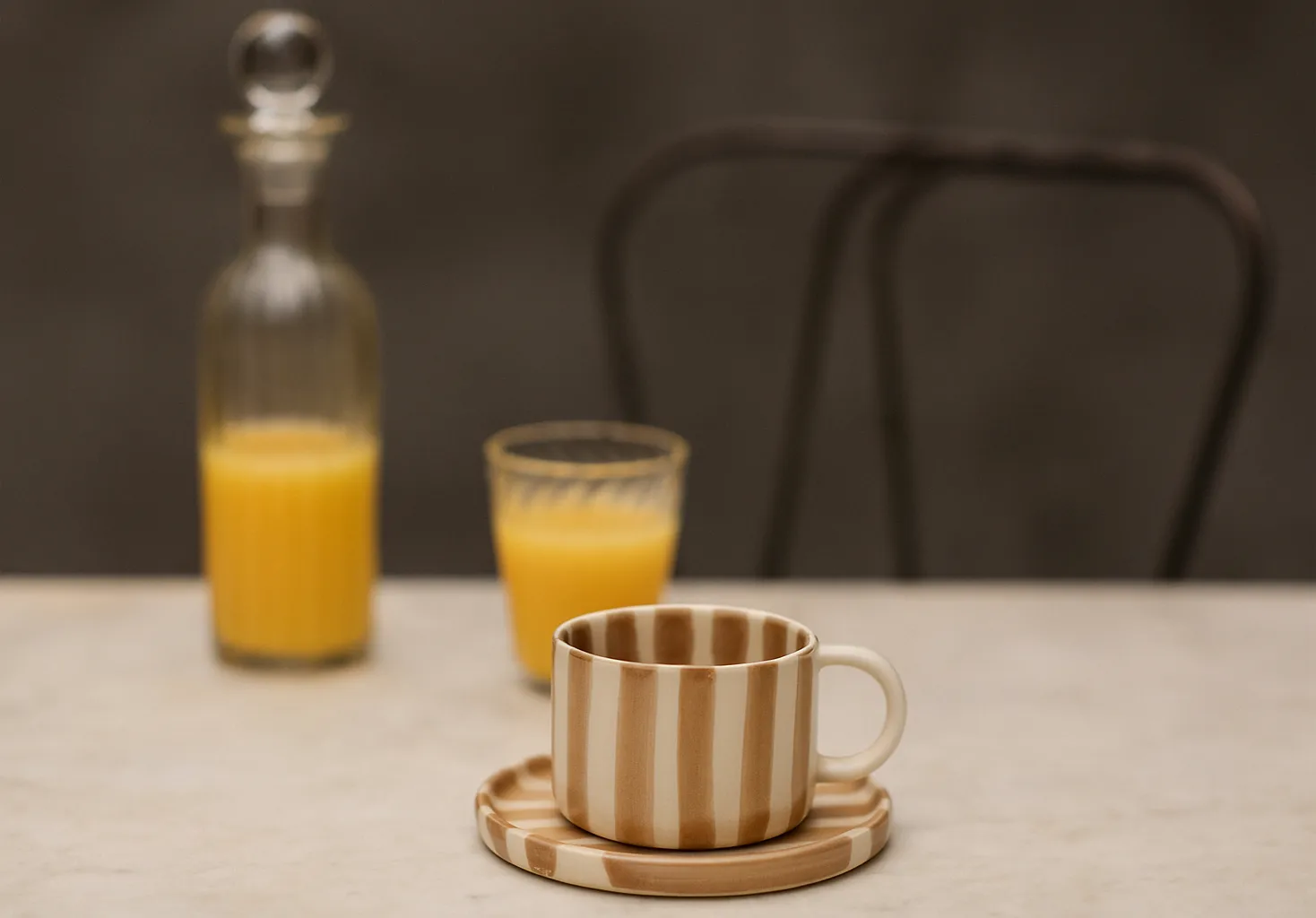 Monica kop med underkop, Beige Olsson & Jensen