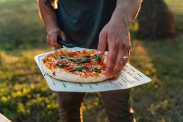 Ooni pizzaspatel perforeret aluminium - 12" - Ooni