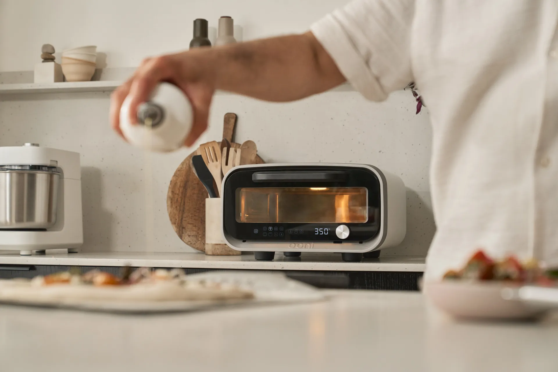 Ooni Volt 2 elektrisk pizzaovn, Polar white Ooni