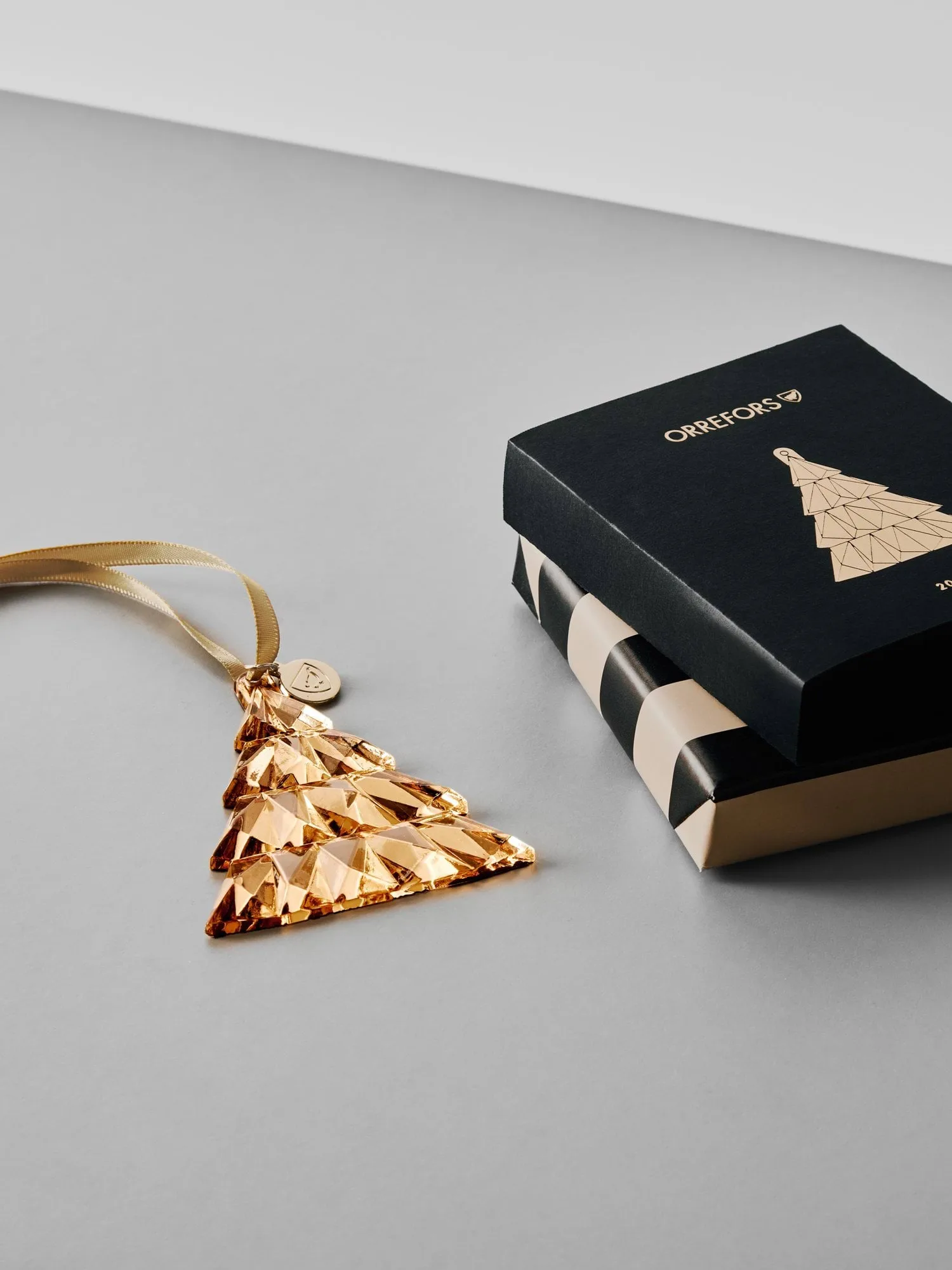 Årlig ornament høj, 21K guld Orrefors