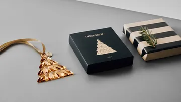 Årlig ornament høj - 21K guld - Orrefors